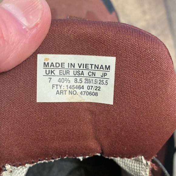 Salomon Cross Hike 2 Brown Lace-Up Boots - Picture 11 of 11